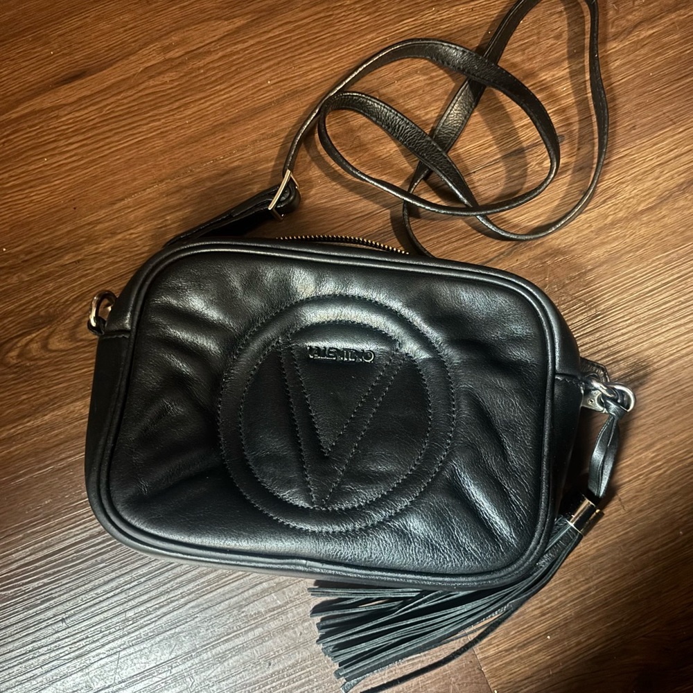 MARIO VALENTINO LEATHER CROSSBODY SHOULDER BAG